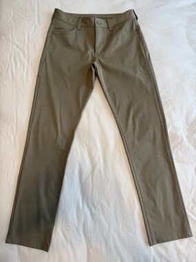 Rhone Everyday Twill Five Pocket Pants Mens 31x30 Slim Khaki